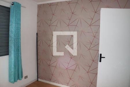 Quarto 2 de apartamento para alugar com 2 quartos, 54m² em Parque Pirajussara, Embu das Artes
