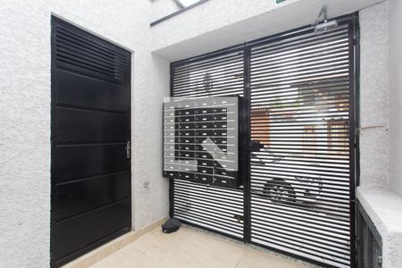 Entrada do Condomínio de apartamento para alugar com 2 quartos, 37m² em Itaquera, São Paulo