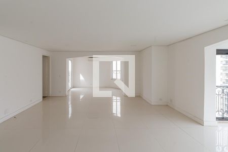 Sala de apartamento para alugar com 3 quartos, 240m² em Indianópolis, São Paulo