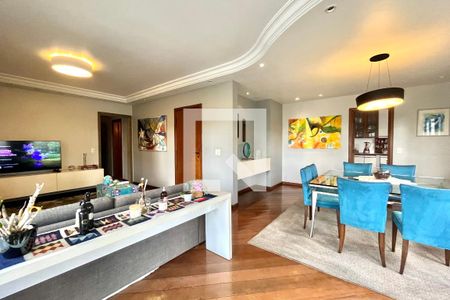 Sala de apartamento à venda com 4 quartos, 156m² em Vila Clementino, São Paulo