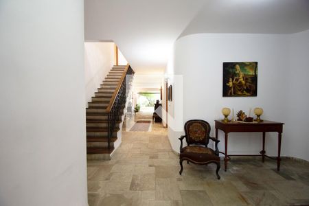 Sala de casa para alugar com 6 quartos, 630m² em Alto de Pinheiros, São Paulo