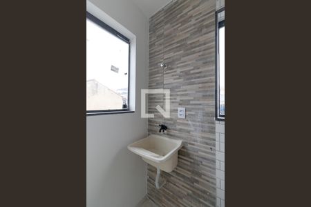 Sala/Cozinha/Área de Serviço  de apartamento à venda com 2 quartos, 47m² em Vila Marieta, São Paulo