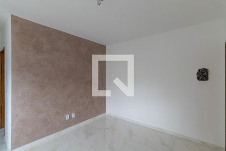 Sala/Cozinha/Área de Serviço  de apartamento à venda com 2 quartos, 47m² em Vila Marieta, São Paulo