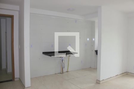 Sala de apartamento para alugar com 2 quartos, 47m² em Jardim do Triunfo, Guarulhos