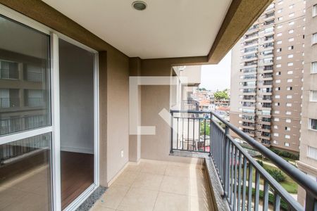 Varanda de apartamento para alugar com 1 quarto, 50m² em Jardim Tupanci, Barueri