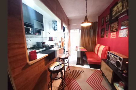 Sala de apartamento para alugar com 1 quarto, 60m² em Centro, São Vicente