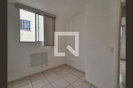 Quarto 2 de apartamento à venda com 3 quartos, 50m² em Vargem Pequena, Rio de Janeiro