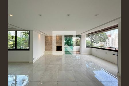 Sala  de apartamento para alugar com 3 quartos, 183m² em Parque Colonial, São Paulo