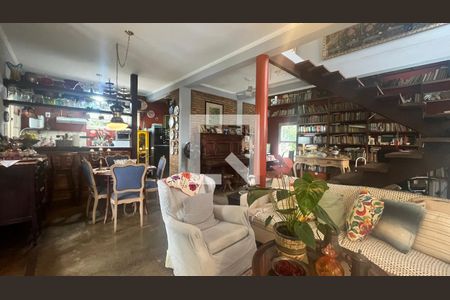 Casa à venda com 2 quartos, 498m² em Cidade Universitária, Campinas