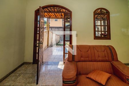 Casa à venda com 3 quartos, 360m² em Canaa, Belo Horizonte