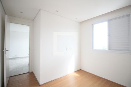 Apartamento para alugar com 2 quartos, 42m² em Parque Reboucas, São Paulo