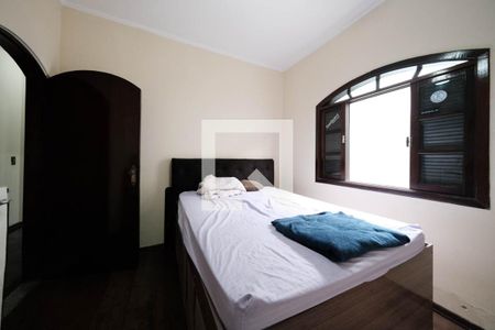 Quarto 1 de casa para alugar com 4 quartos, 250m² em Parque Boturussu, São Paulo