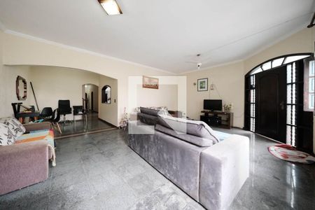 Sala de casa para alugar com 4 quartos, 250m² em Parque Boturussu, São Paulo