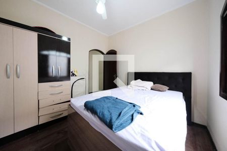 Quarto 1 de casa para alugar com 4 quartos, 250m² em Parque Boturussu, São Paulo