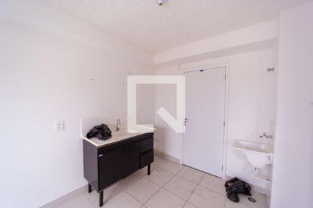 Sala/Cozinha e Área de Serviço de apartamento para alugar com 2 quartos, 34m² em Engenheiro Goulart, São Paulo