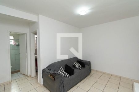 Sala de apartamento à venda com 2 quartos, 50m² em Santa Maria, Contagem