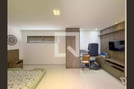 Casa à venda com 4 quartos, 392m² em Recreio dos Bandeirantes, Rio de Janeiro