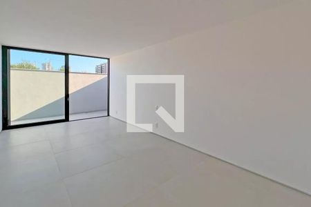 Casa à venda com 5 quartos, 453m² em Barra da Tijuca, Rio de Janeiro