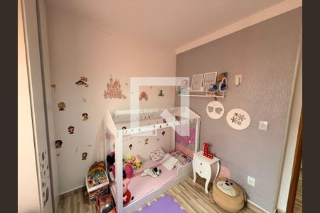 Casa à venda com 3 quartos, 152m² em Vila Antonina, São Paulo