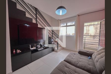 Casa de Condomínio à venda com 2 quartos, 70m² em São Bernardo, Belo Horizonte