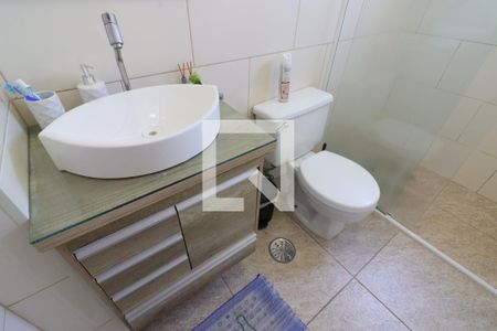 Banheiro de apartamento para alugar com 2 quartos, 63m² em Jaguaribe, Osasco