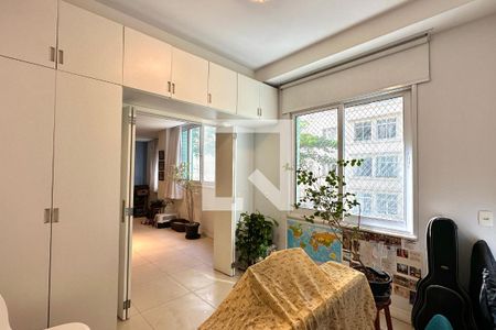 Apartamento à venda com 3 quartos, 112m² em Leme, Rio de Janeiro