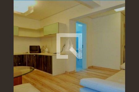 Casa de Condomínio à venda com 4 quartos, 350m² em Jardim Cordeiro, São Paulo