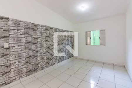 Quarto de casa para alugar com 1 quarto, 30m² em Km 18, Osasco
