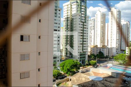 Sala de apartamento para alugar com 3 quartos, 94m² em Jardim Goiás, Goiânia
