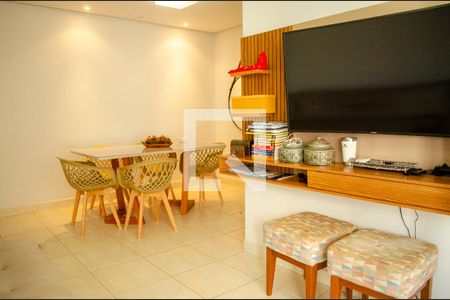 Sala de apartamento para alugar com 3 quartos, 94m² em Jardim Goiás, Goiânia