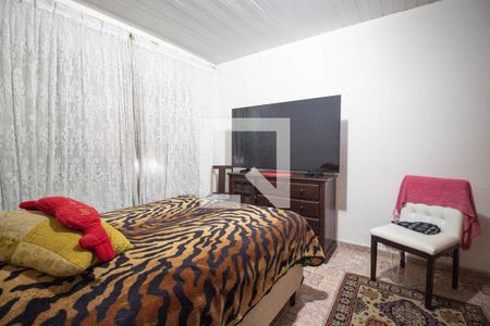 Quarto 1 de casa à venda com 2 quartos, 600m² em Vila Vitorio Mazzei, São Paulo