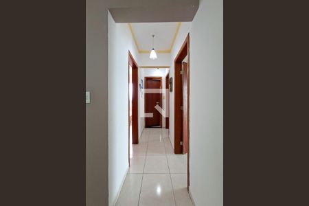 Hall  de apartamento para alugar com 3 quartos, 110m² em Vila Caiçara, Praia Grande