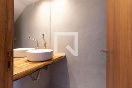 Lavabo de casa à venda com 3 quartos, 120m² em Vila Gumercindo, São Paulo