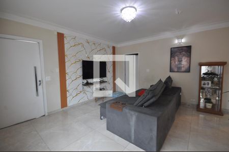 Sala de TV de casa à venda com 3 quartos, 420m² em Tremembé, São Paulo