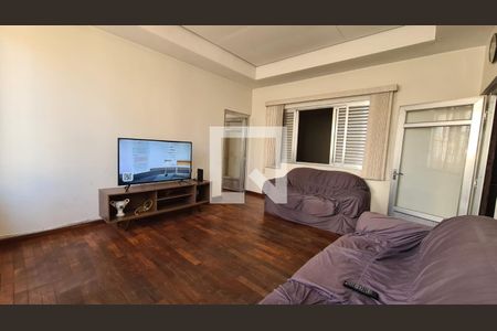 Sala de tv de casa para alugar com 5 quartos, 400m² em Jardim do Mar, São Bernardo do Campo