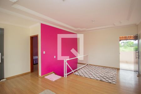Sala 2  de casa para alugar com 3 quartos, 360m² em Alvorada, Contagem