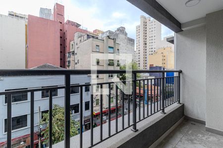 Varanda de kitnet/studio à venda com 1 quarto, 25m² em República, São Paulo