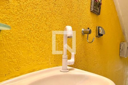 Lavabo de casa para alugar com 2 quartos, 170m² em Jardim Jabaquara, São Paulo