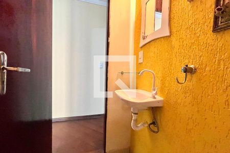 Lavabo de casa para alugar com 2 quartos, 170m² em Jardim Jabaquara, São Paulo