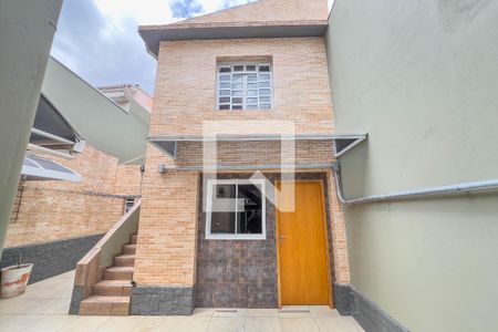 Fachada de casa de condomínio para alugar com 1 quarto, 50m² em Vila São José, São Paulo