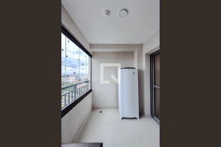 Varanda de kitnet/studio para alugar com 1 quarto, 27m² em Sacomã, São Paulo