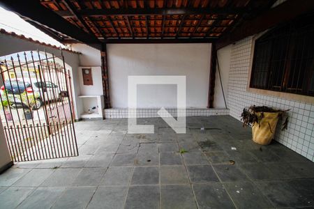 Casa para alugar com 2 quartos, 160m² em Vila Tupi, Praia Grande