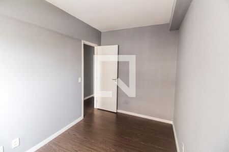 Quarto 1 de apartamento para alugar com 3 quartos, 66m² em Jardim das Belezas, Carapicuíba