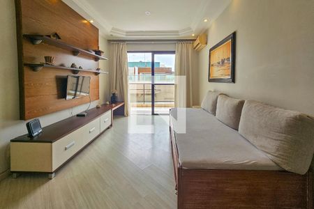 Sala de apartamento para alugar com 2 quartos, 80m² em Jardim Tres Marias, Guarujá