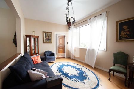 Sala de estar de apartamento à venda com 3 quartos, 100m² em Jardim Paulista, São Paulo