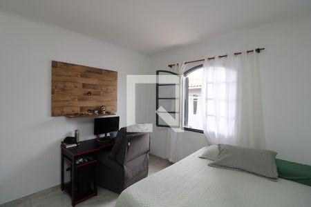 Suíte de casa para alugar com 3 quartos, 247m² em Vila Santa Clara, São Paulo