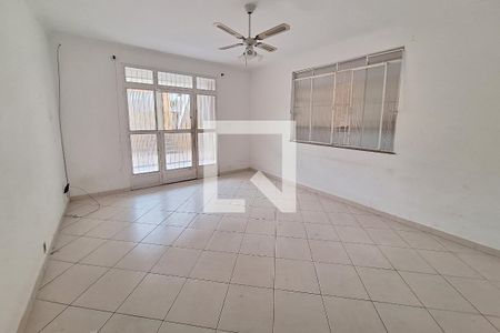 Sala de casa para alugar com 1 quarto, 176m² em Pilar, Duque de Caxias