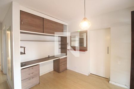 Suíte de casa para alugar com 3 quartos, 124m² em Jardim Nosso Lar, São Paulo