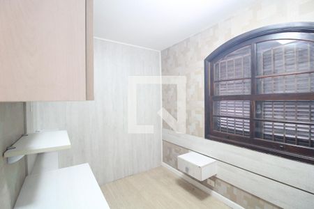 Quarto 1 de casa para alugar com 3 quartos, 124m² em Jardim Nosso Lar, São Paulo