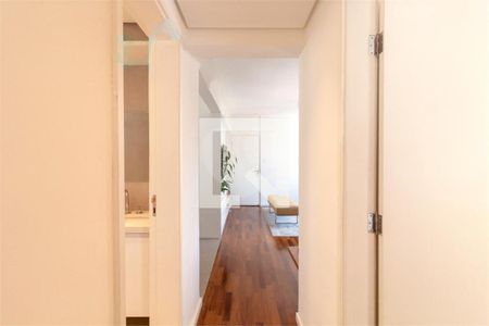 Apartamento à venda com 2 quartos, 80m² em Cerqueira César, São Paulo